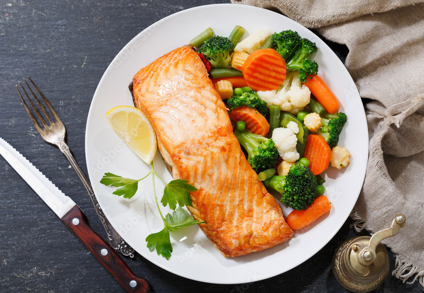 Somon gatit la air fryer Instant pot cu legume